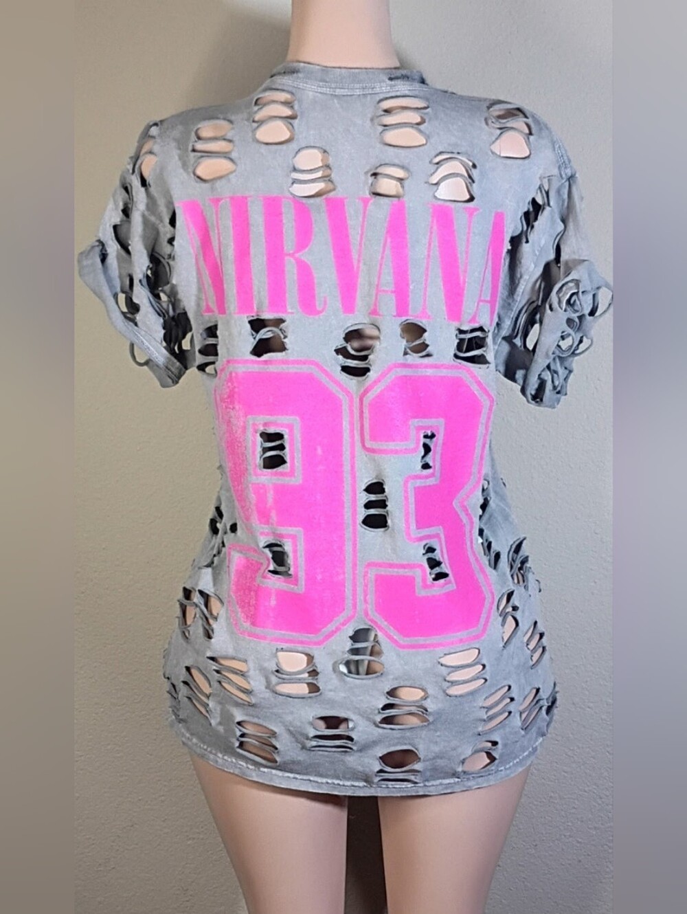 NIRVANA Gray Custom Distressed Tee with Hot Pink Logo & Number 93 - Picture 5 of 6